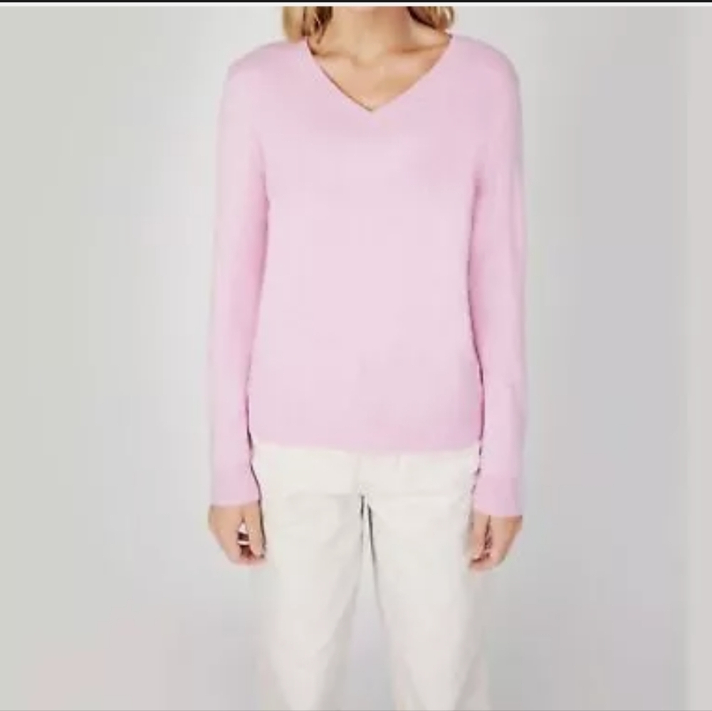 NWOT Irelandseye Virgin Wool Women's V Neck Sweater Berry Red Aran Small - Picture 4 of 4